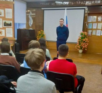 В Кандалакше продолжены встречи школьников с офицерами регионального Следственного комитета России